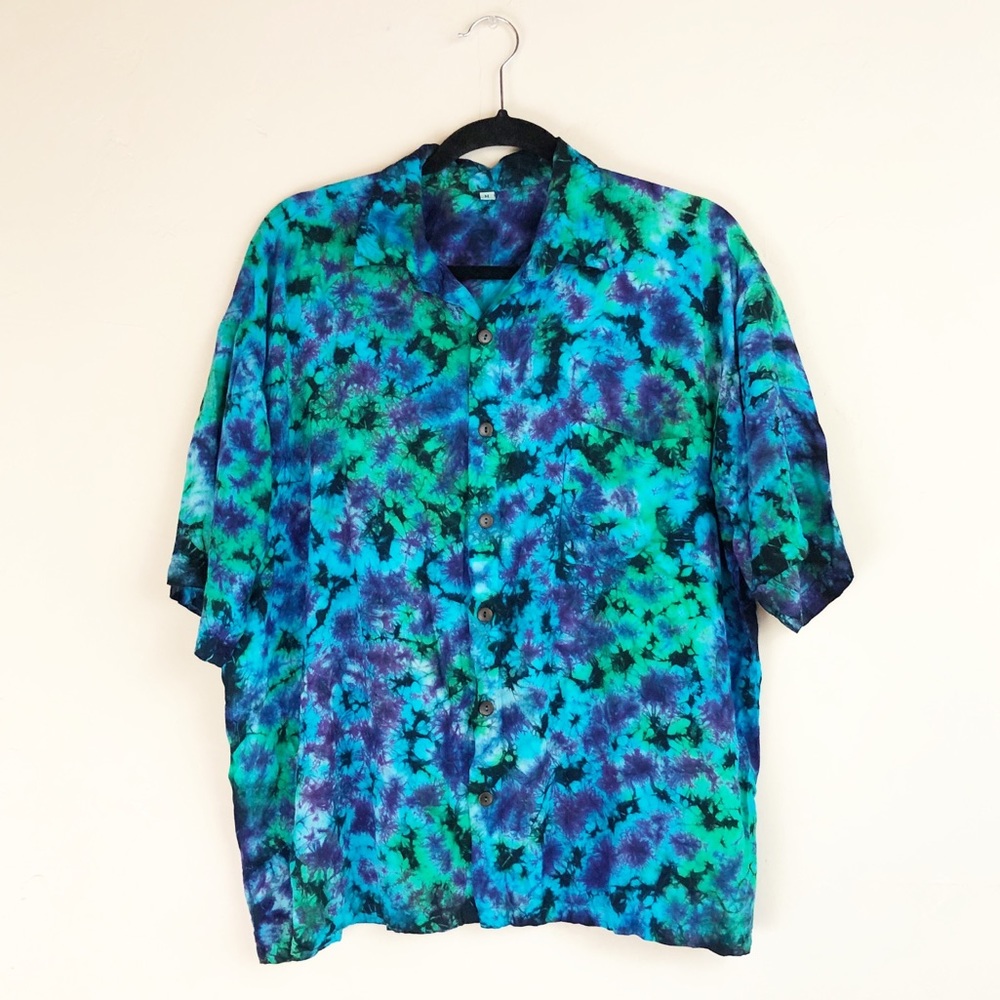 Vintage Style Tie Dye Button Down Short Sleeve